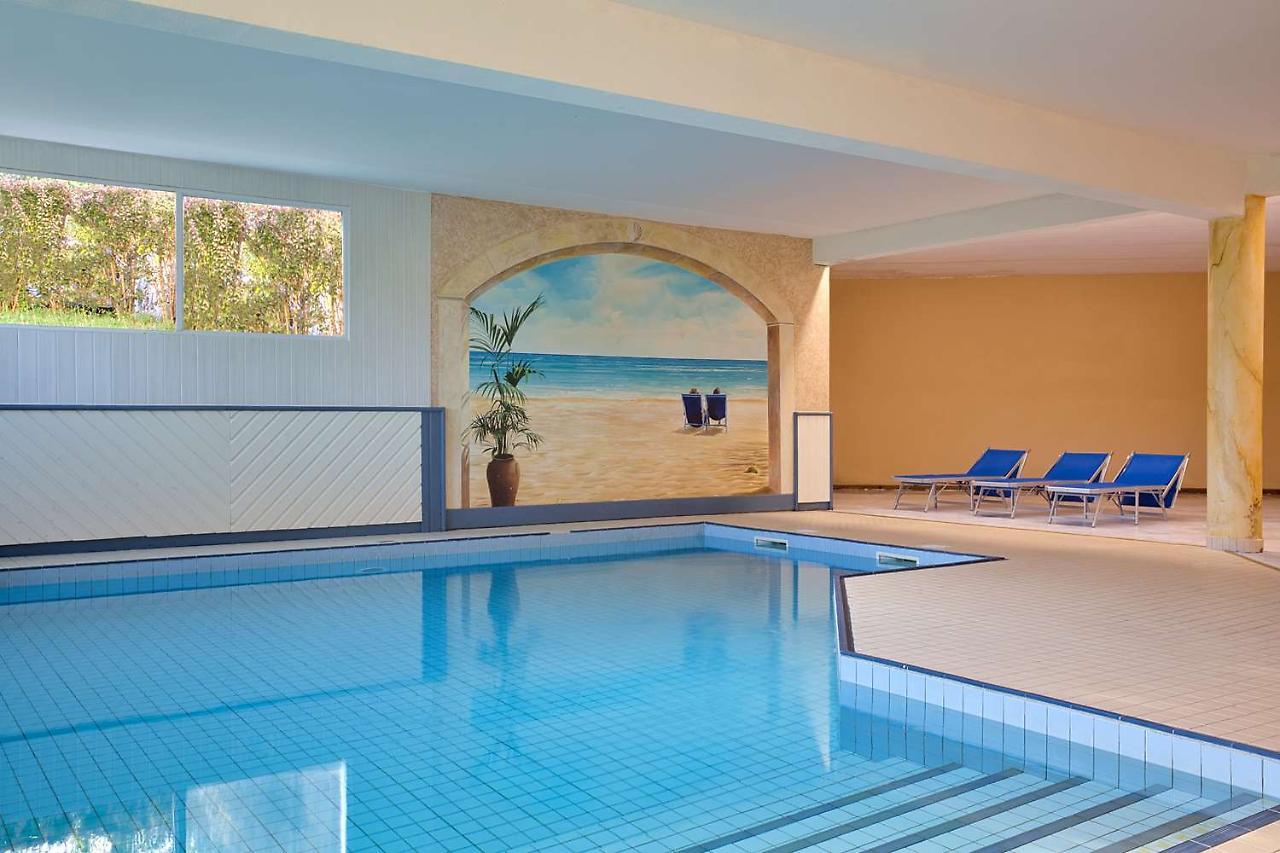 Les Hameaux De Lozere Sure Hotel Collection By Best Western Fournels Exterior foto